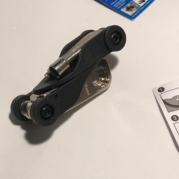 Bikemate Bike Tools Set with Saddle Bag NEW - Picture 6 of 6